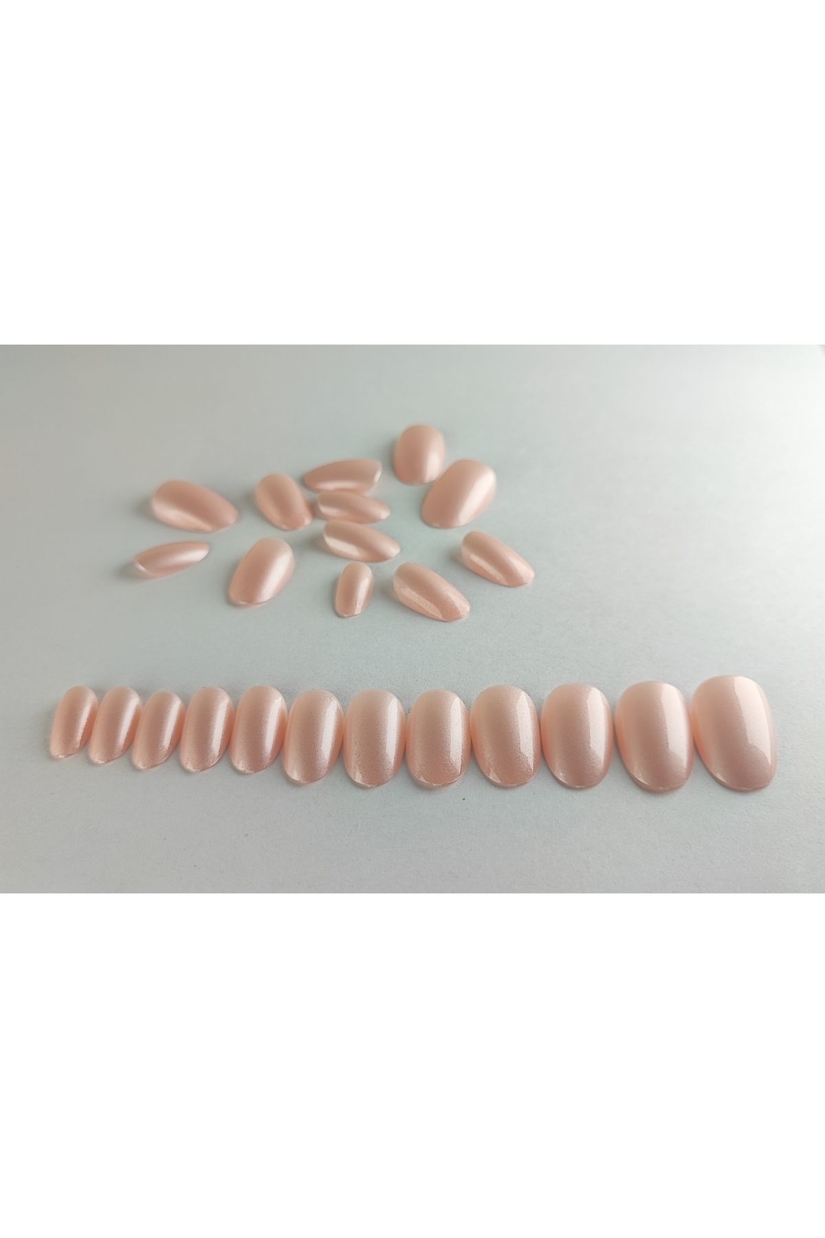 Pembe%20Sedef%20Oval%20Takma%20Tırnak%20Yapıştırıcı%20Set